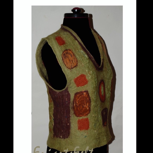 🆕🌹NUNO FELT ART TOP, VEST, CLOTHING, FELT, SHAWL - Picture 3 of 4